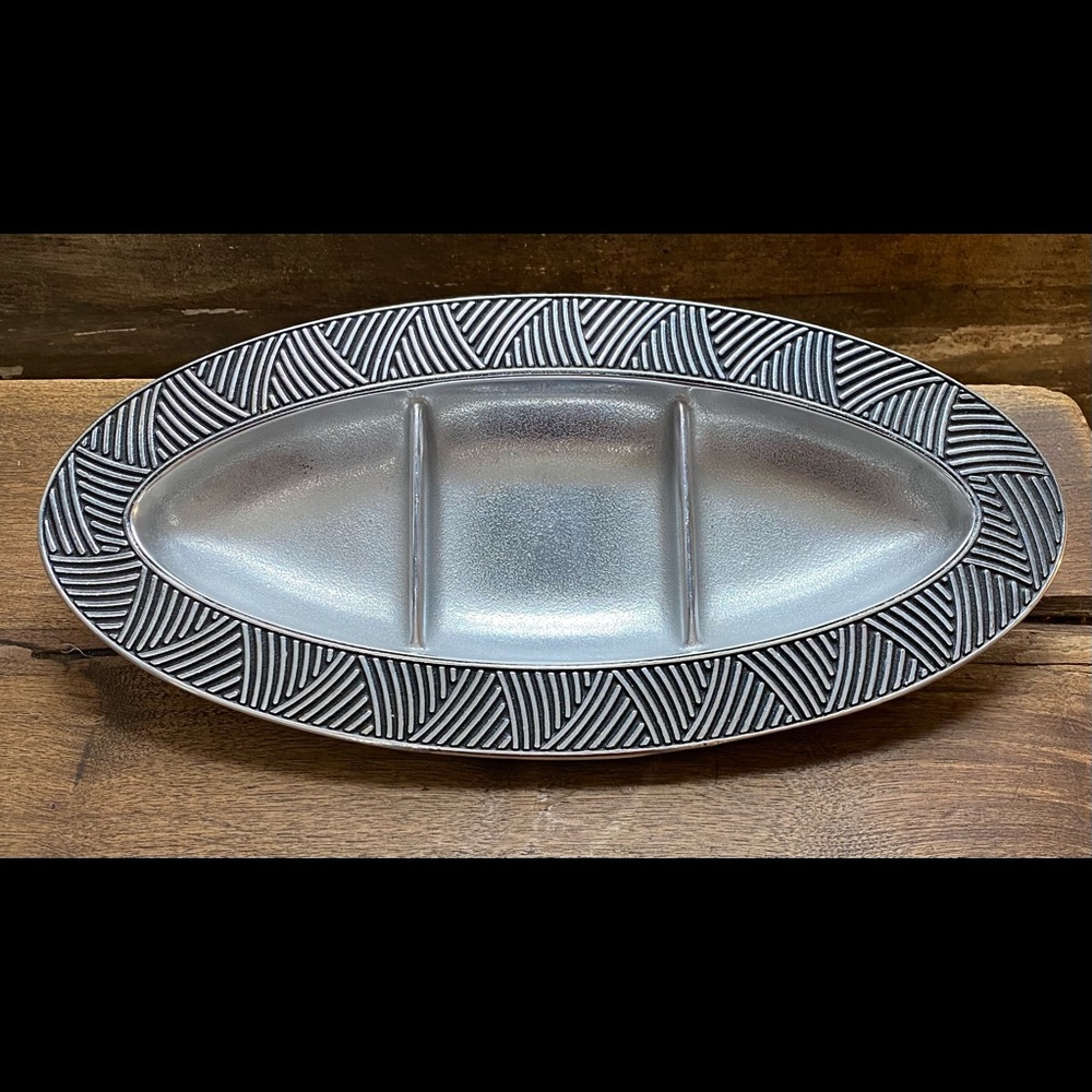Wilton Armetale 3 part oval divided dish